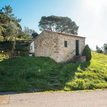 Casa Rústica, Perto Do Castelo De