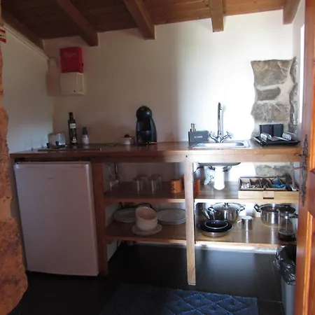 Casa Rústica, Perto Do Castelo De Chalet *