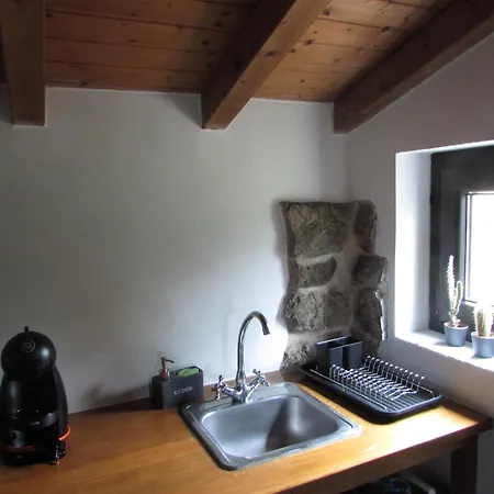 Casa Rústica, Perto Do Castelo De